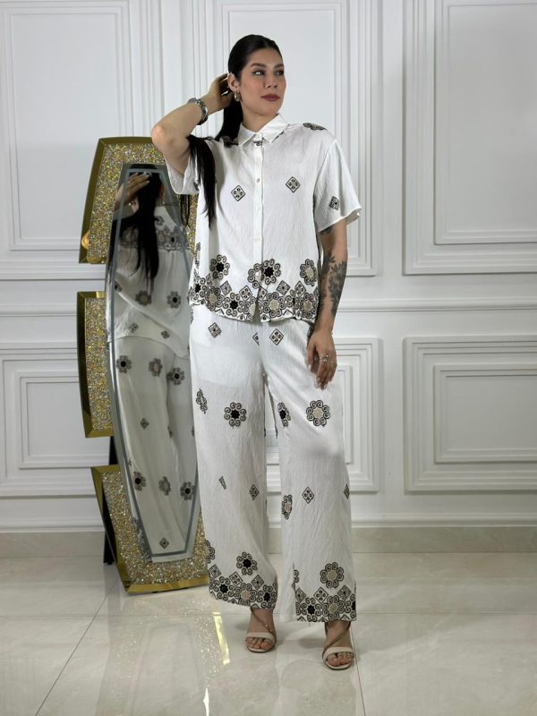 1-11 Conjunto de lino bordado GM25241