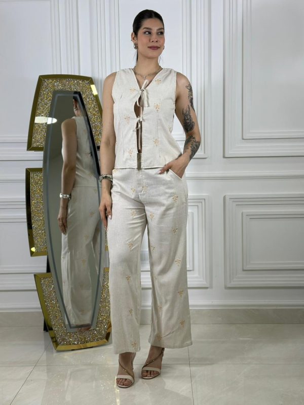 3 Conjunto de lino bordado GM25233