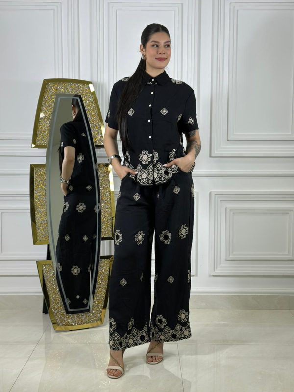 3-9 Conjunto de lino bordado GM25241