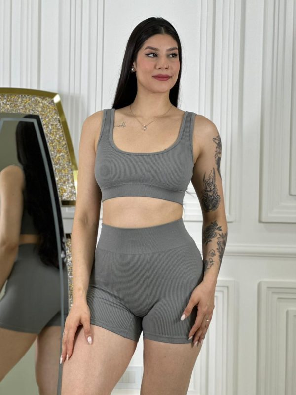 Conjunto deportivo para dama BX05