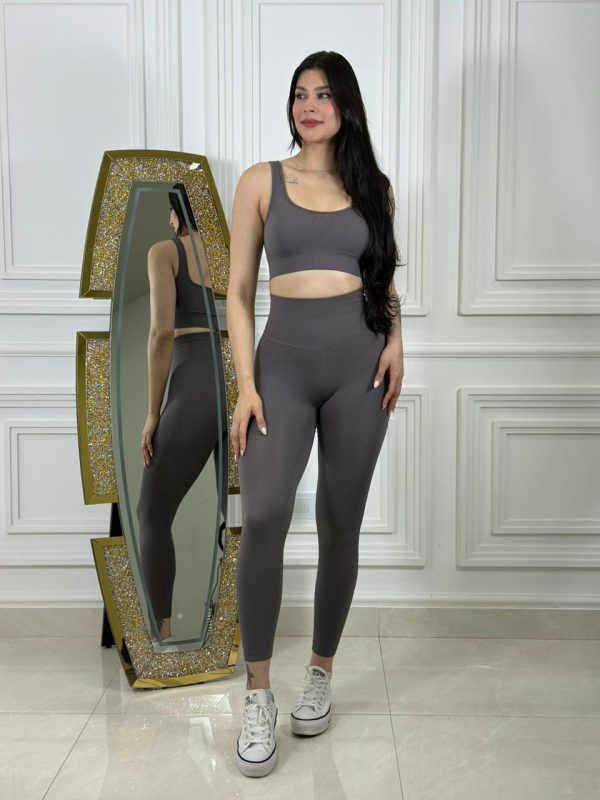 Conjunto deportivo para dama BX06
